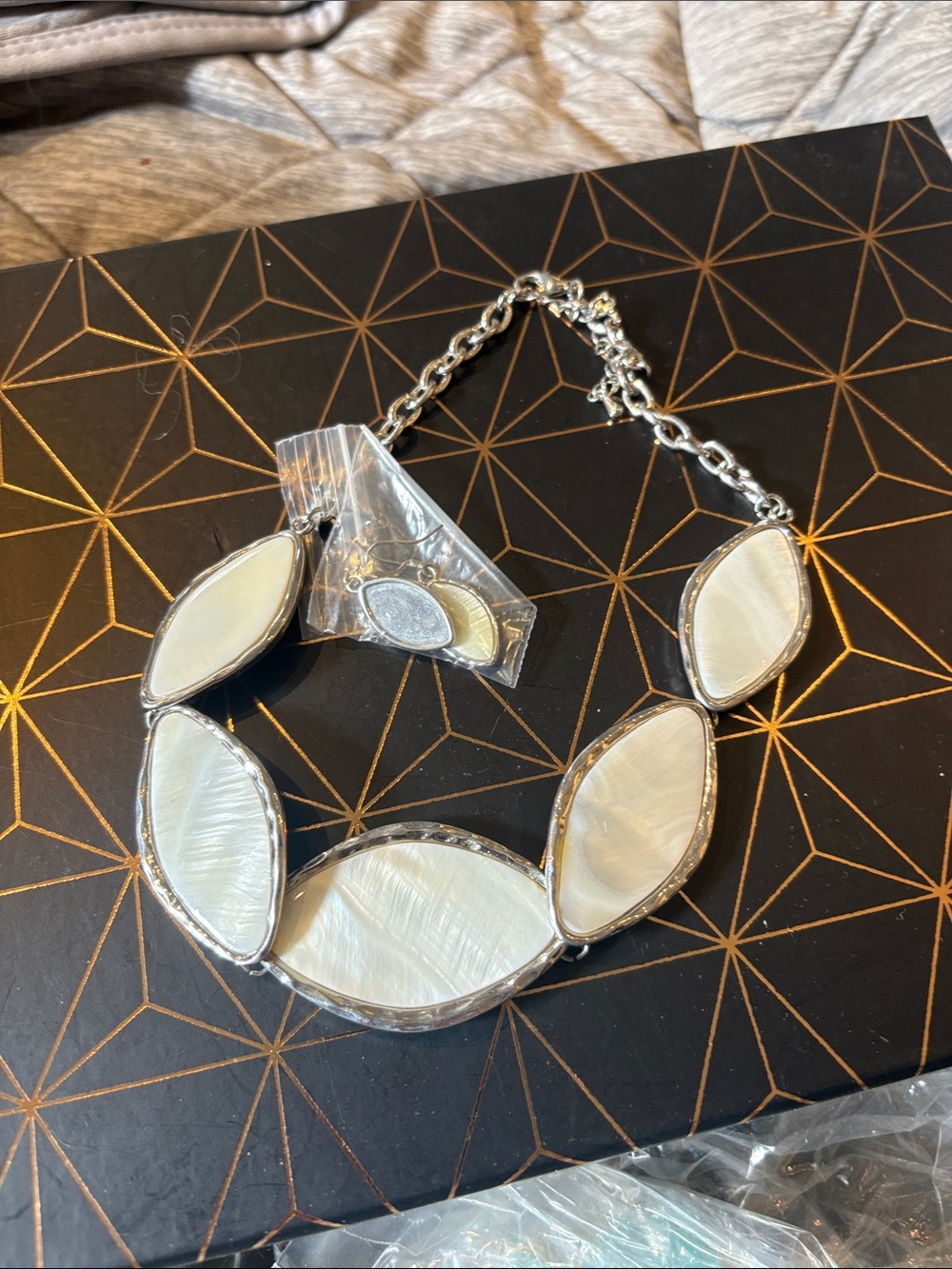 Elegant White Mother-of-Pearl Statement Necklace - Unbranded with earrings